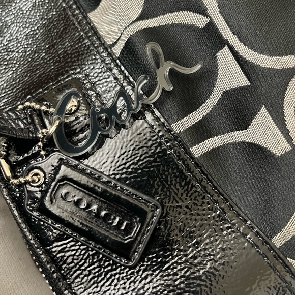 🖤Authentic COACH Signature C Tote Purse (Black/Gray) - Picture 7 of 9